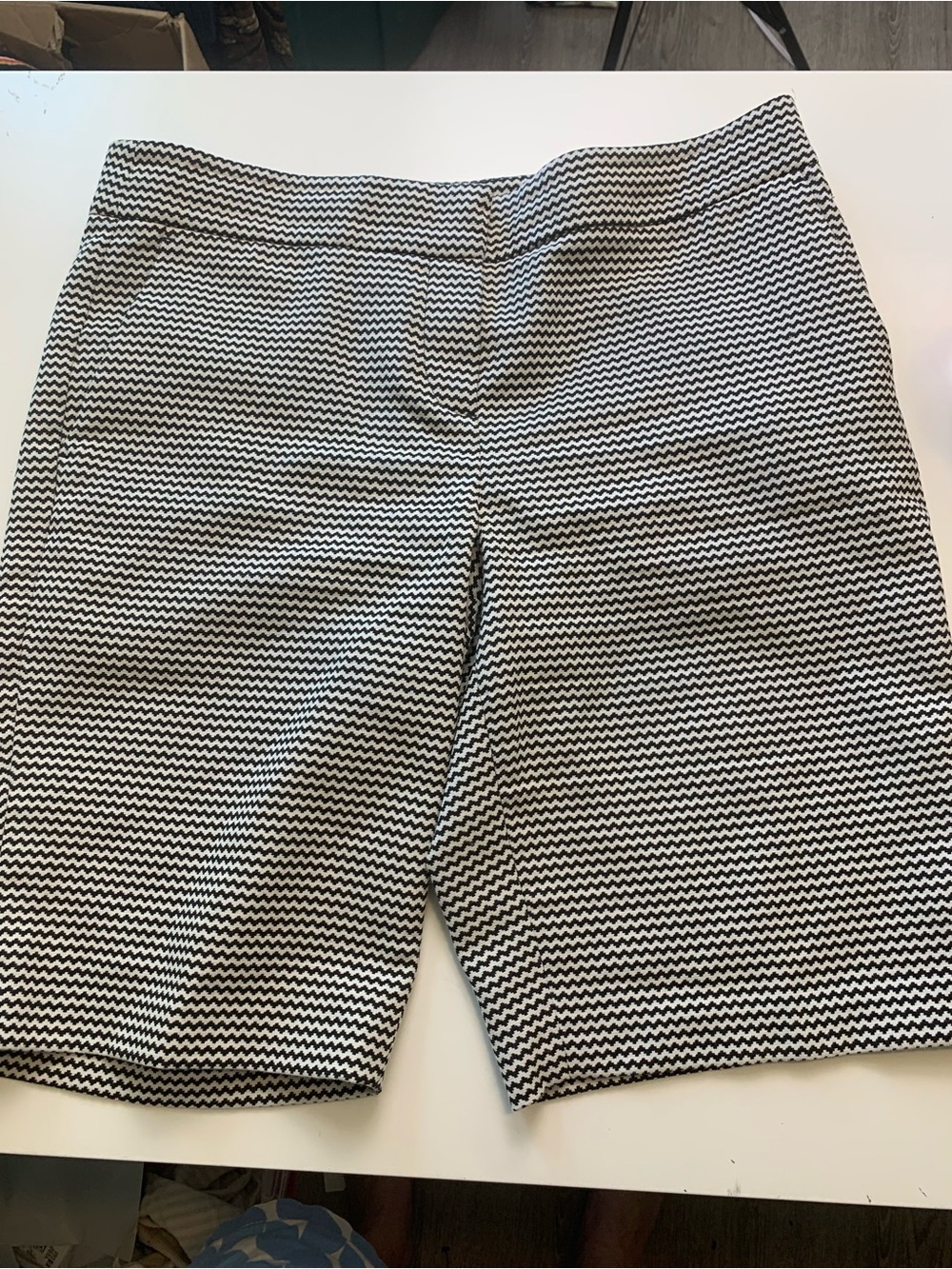 Ann Taylor Tailored Black & White Chevron-Style Bermuda Shorts, Pockets,